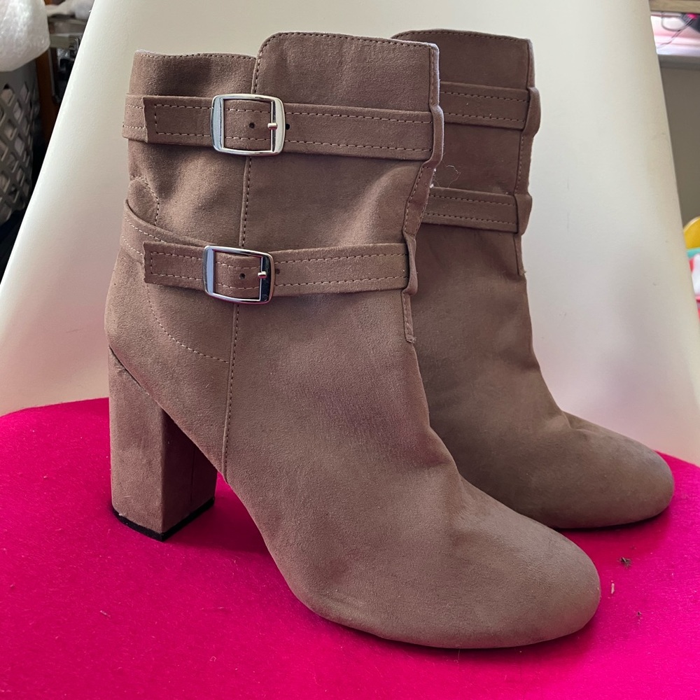 Christian Siriano High heal boots